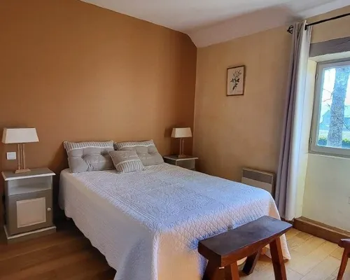villas - 3 rooms - 4 persons Hotels in Vezac