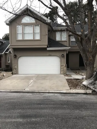 Large Home, 4 bds, 3.5 bths, complete remodeled: luxurious amenities..see pics Отели рядом с достопримечательностью «Парк Маунтвью»