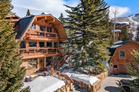 Walk to the Thunderhead Lift Отели рядом с достопримечательностью «Steamboat Ski Resort»