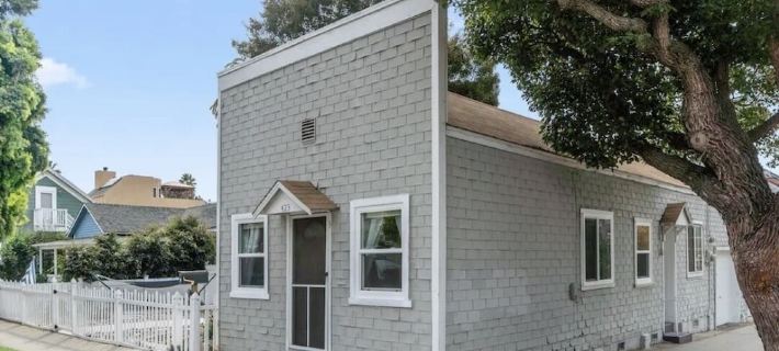 Cozy 1BR Bungalow by the beach, coffee, and dining. Walking Score 10/10 Hotels in Oceanside