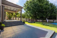 Adinkra Boutique Hotel Hotels near Zoo Lake