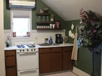Cozy Second-Floor Stylish & Comfortable Stay Hotels in Nicollet County