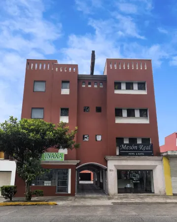 Meson Real Hotel & Suites Отели в г. Халапа