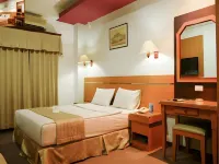 Puri Mega Hotel فنادق في 