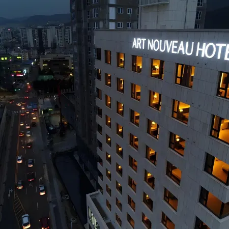 Geoje Artnouveau Suite Hotel