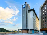Ibis Budget Curitiba Aeroporto Hoteller i Águas Belas