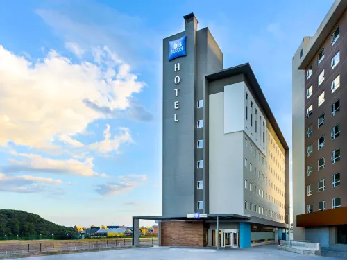Ibis Budget Curitiba Aeroporto - Bintang 2