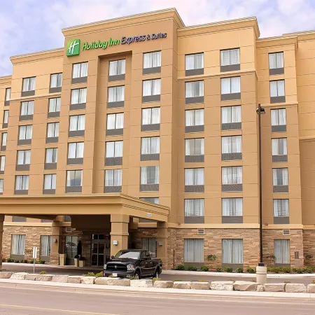 Holiday Inn Express & Suites TIMMINS by IHG