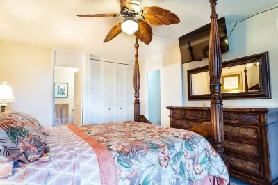 Legal Rental - Elegant Turtle Bay Condo - 1 Bed/2 Bath