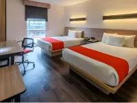 City Express Junior by Marriott Bogota Aeropuerto Hotels near Engativa