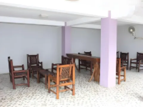 Baru Dua Beach Hotel and Restaurant
