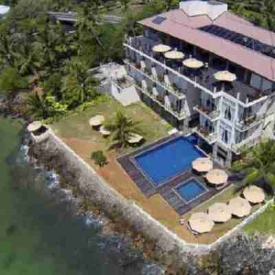 Garton's Cape Hotel Exterior