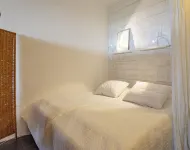 Apartment with Kitchen Hotel dekat Grand Cafe De Foyer