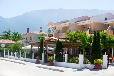 Nikolas Studios