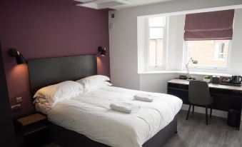 Crown Hotel