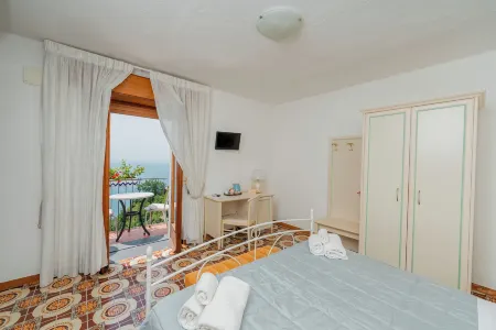 Albergo Diffuso Bacco Furore