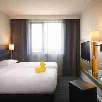 Moxy Ludwigshafen Rooms