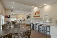 Amsterdam Inn & Suites Sussex - 2 звезды