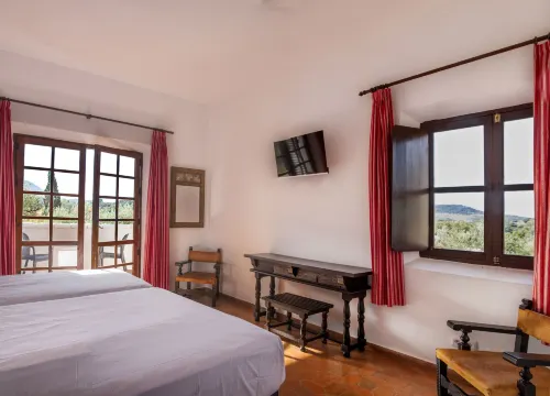 Tugasa Hotel Las Truchas El Bosque - parking