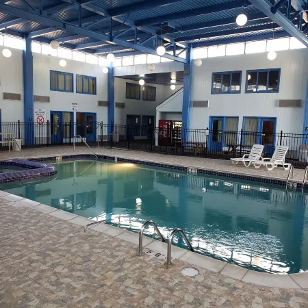 A Victory Hotel & Suites