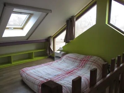 Camping La Chevauchée Hôtels à : Guéret