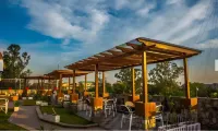 Hotel Boulevard Hotels in Dehra Dun