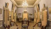 Cossimbazar Palace of the Roys ( Rajbari) Hotels in Murshidabad