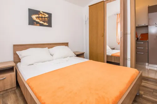 Apartments Galic - Airport Shuttle