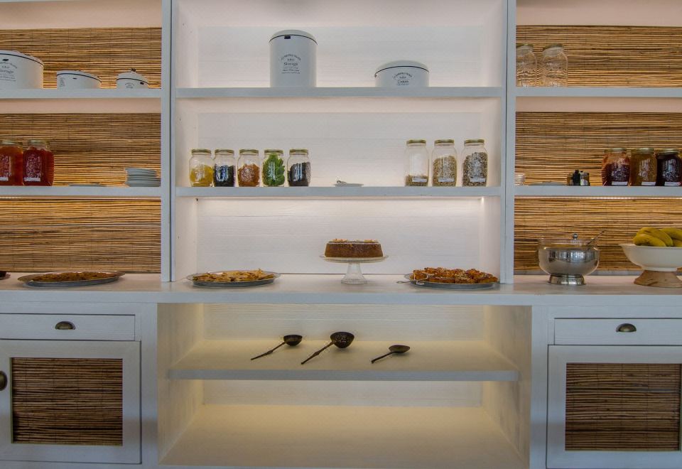 레반테스 이오스 부티크 호텔 조식 뷔페