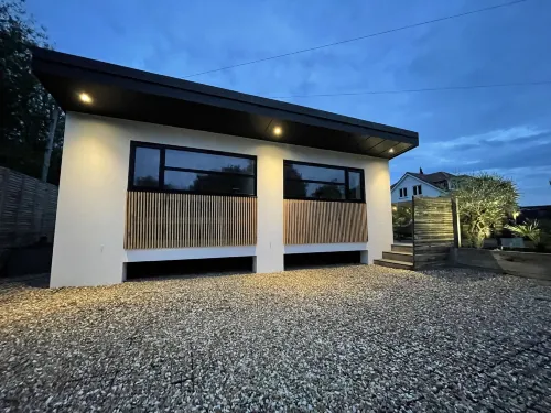 MayGrove Retreat - Sleeps 2 - Jacuzzi & Boat Hire Hotels in Runnymede District