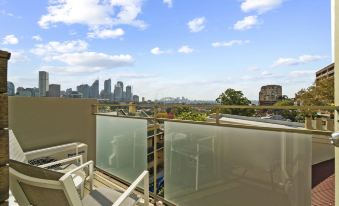 Modern Potts Point Studio