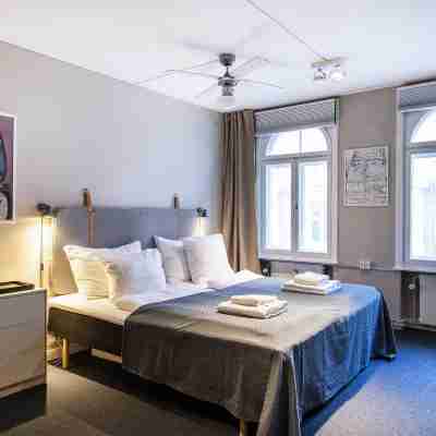 Kings Square Apartments by Daniel&Jacob's Rooms