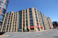 Birmingham City Centre-Chinatown-Business-Leisure Hotels in Chinatown