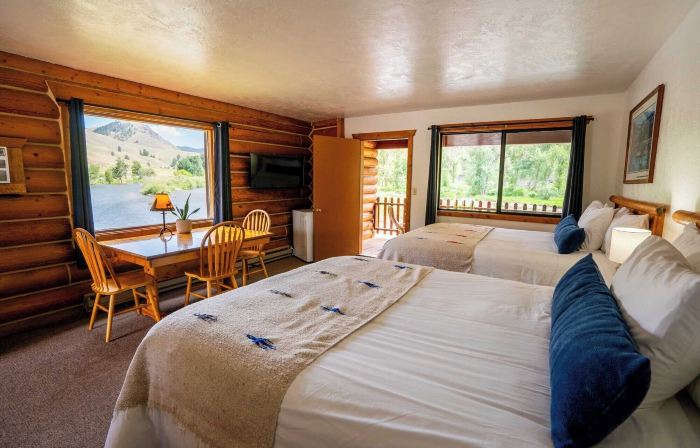 River's Fork Lodge