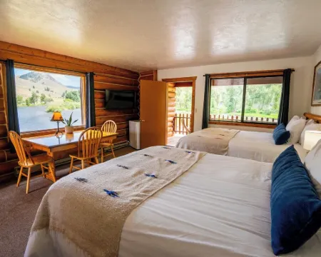 River's Fork Lodge Hotels in Lemhi County