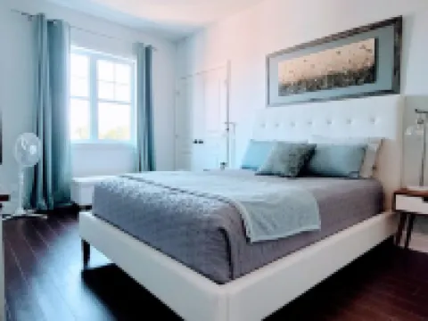 Champlain Condo 202 Hotels in Bromont