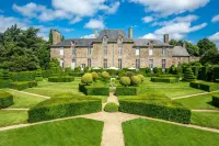 Château de La Ballue Hôtels à : Saint-Brice-en-Coglès