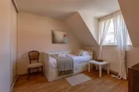 BE DEH Grot 79J in De Haan