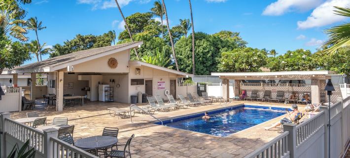 Modern & Central Oceanview Vistas Hotels in Wailea