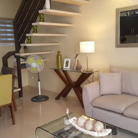 2 Bedroom Villa by AP at Tagaytay Hampton Villa