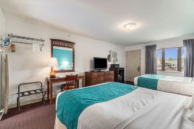 Howard Johnson by Wyndham Traverse City