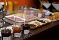 Hotel Victoria Lyon Perrache Confluence - sarapan