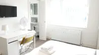 Private Bathroom Rooms- Near Heathrow - Near Shops