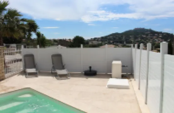 納塔莉亞花園公寓 濱海拉塞訥酒店