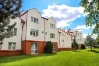 Warsaw Apartments - Apartamenty Wilanów Hotel a Gmina WiAzowna
