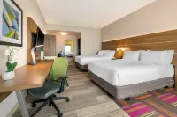Holiday Inn Express & Suites ST. Petersburg - Madeira Beach Hotels in Madeira Beach