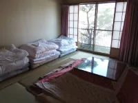 Nunobikikannon Onsen Hotels in Tōmi