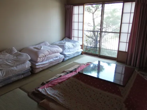 Nunobikikannon Onsen Hotels in Tomi