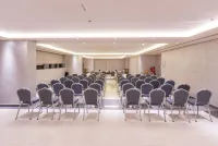 Luxe Grand Hotel Apartments
