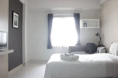 Cozy Studio At Pinewood Apartment Near Unpad Jatinangor Hotel dekat Masjid Al Amin Bumi Perkemahan Kiara Payung